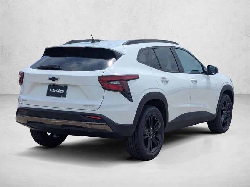 2026 Chevrolet Trax - Image 2