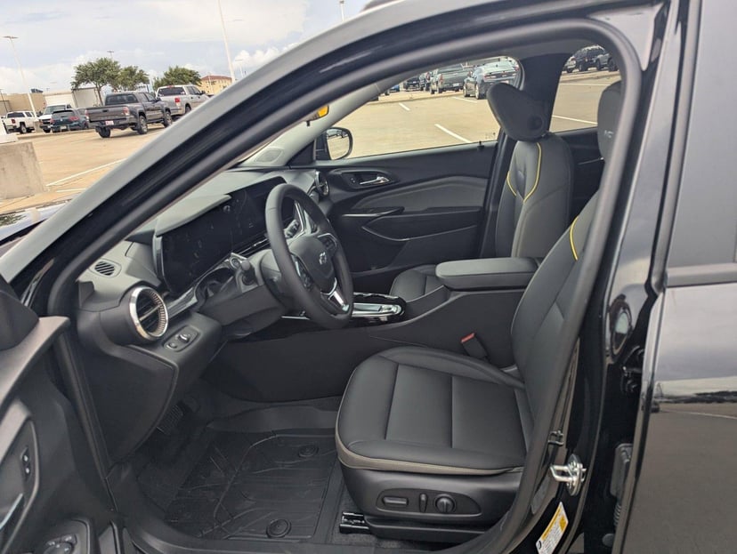 2026 Chevrolet Trax - Image 4