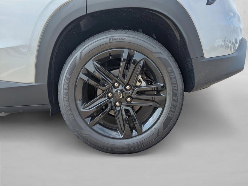 2026 Chevrolet Trax - Image 6