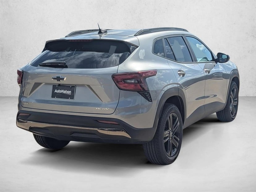 2026 Chevrolet Trax - Image 2