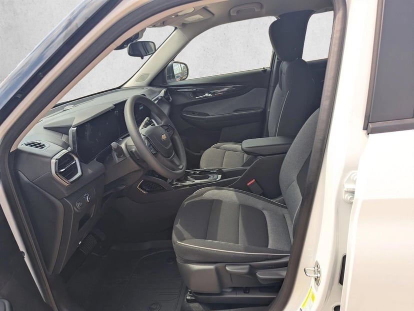 2026 Chevrolet Trailblazer - Image 3