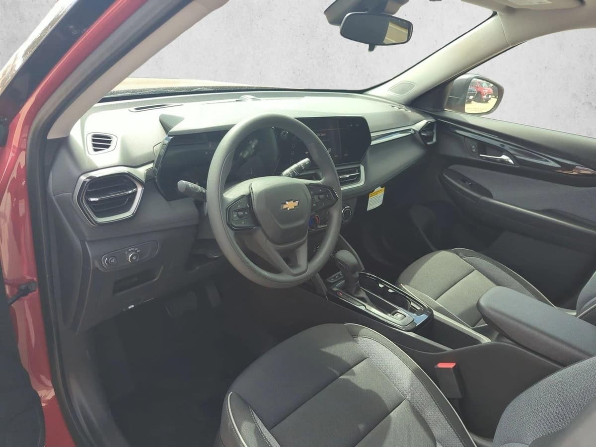 2026 Chevrolet Trailblazer - Image 3