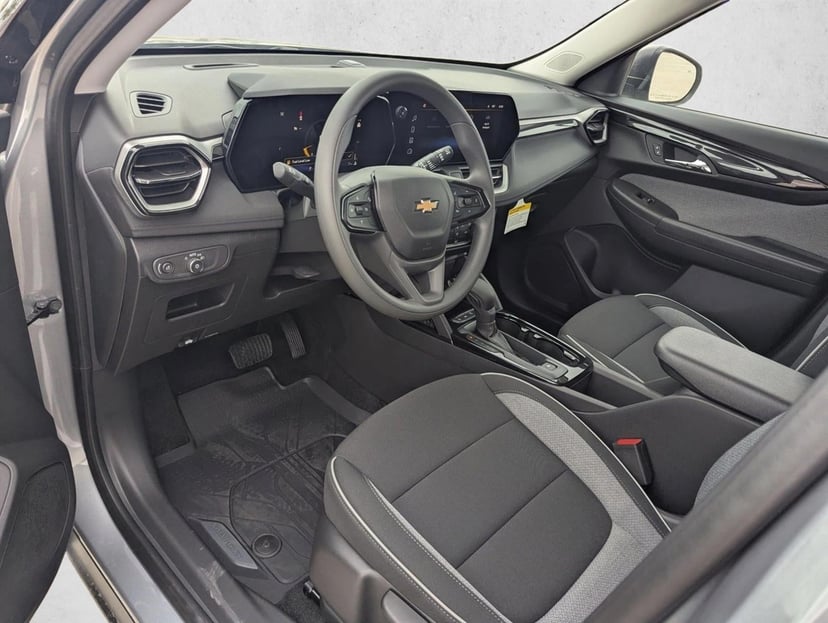 2026 Chevrolet Trailblazer - Image 3