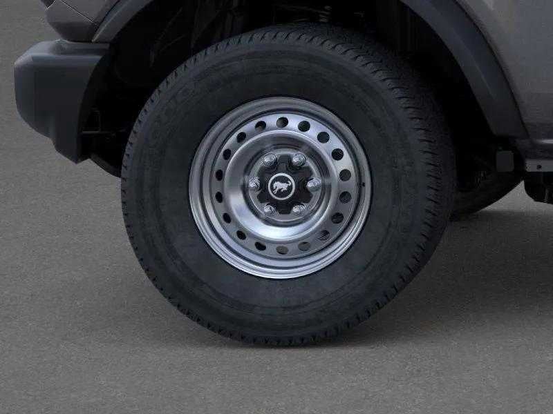 2026 Ford Bronco - Image 21