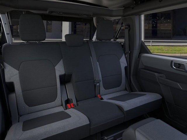2026 Ford Bronco - Image 36