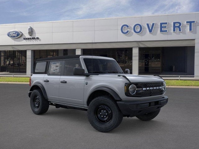2026 Ford Bronco - Image 32