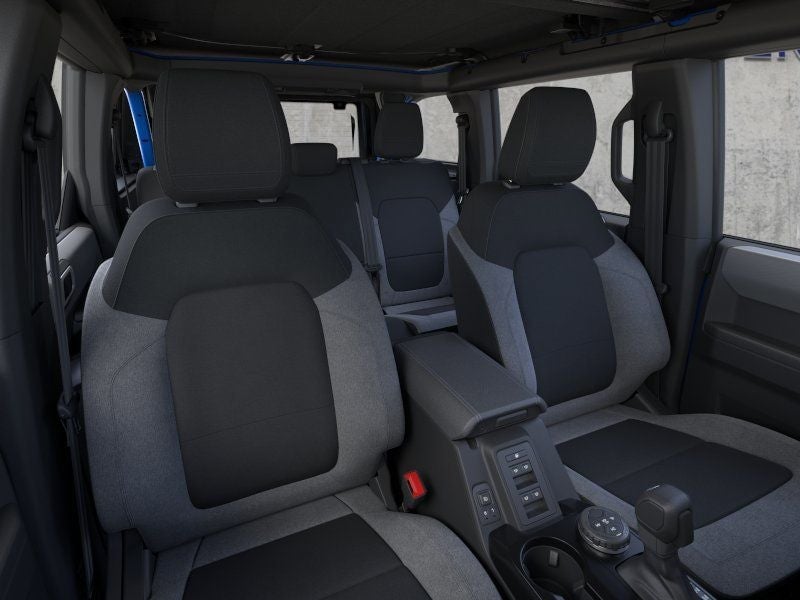2026 Ford Bronco - Image 3