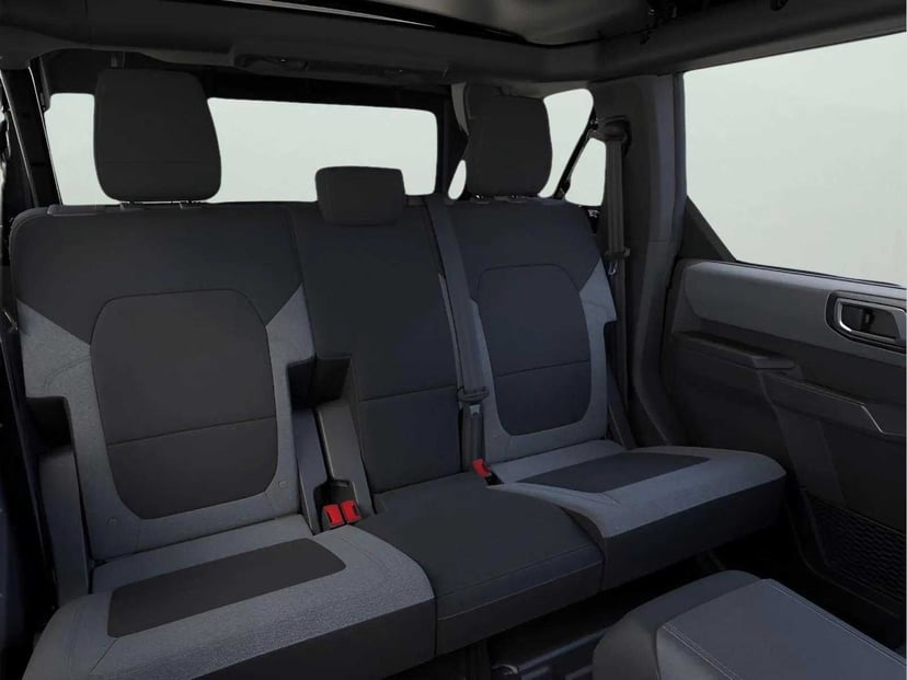 2026 Ford Bronco - Image 11