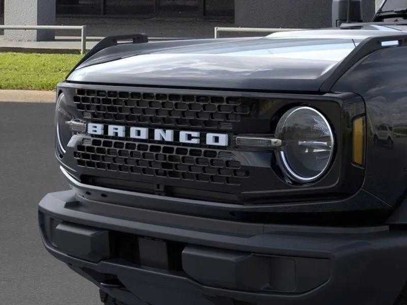 2026 Ford Bronco - Image 19