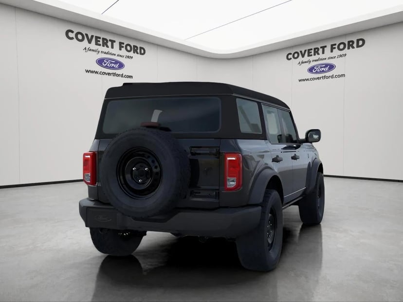 2026 Ford Bronco - Image 8