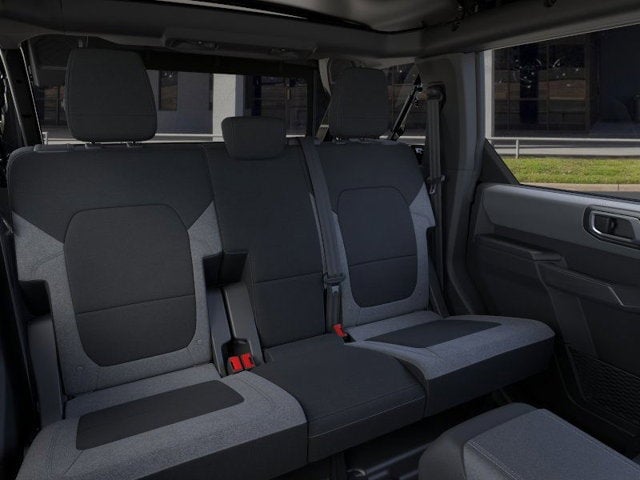 2026 Ford Bronco - Image 36