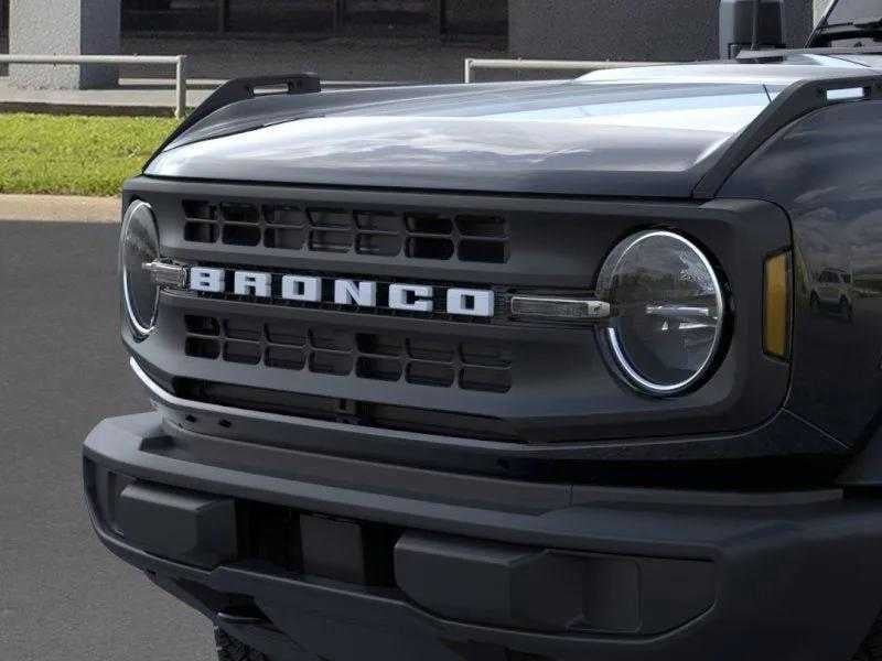 2026 Ford Bronco - Image 19