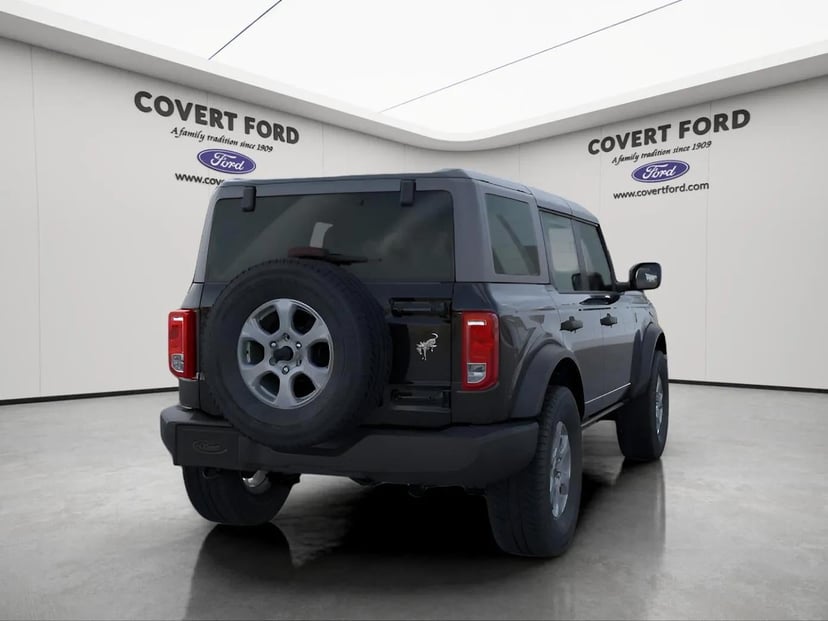 2026 Ford Bronco - Image 8