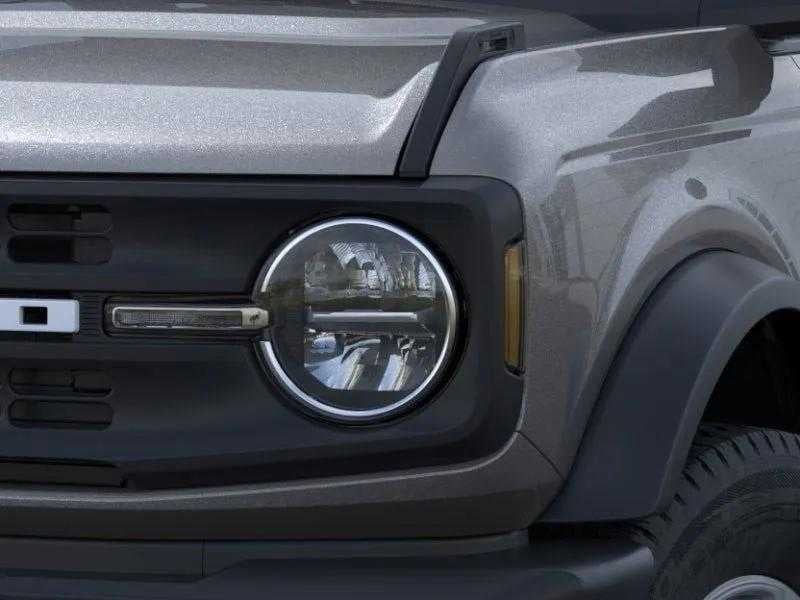 2026 Ford Bronco - Image 20
