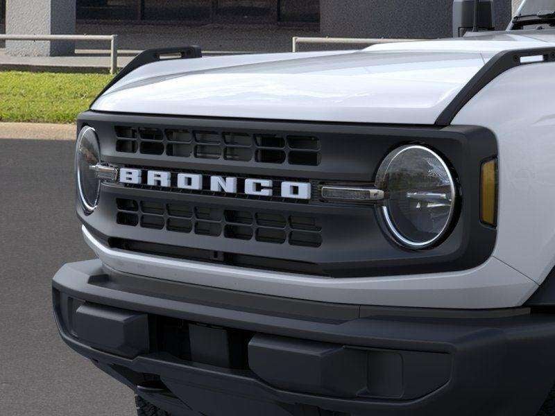 2026 Ford Bronco - Image 15