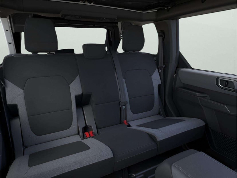 2026 Ford Bronco - Image 19