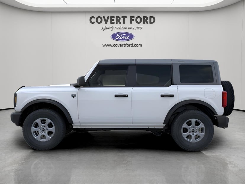 2026 Ford Bronco - Image 3