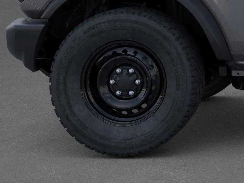 2026 Ford Bronco - Image 21