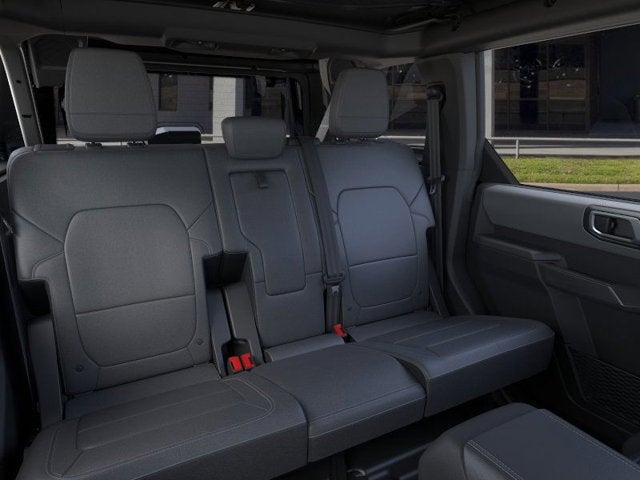 2026 Ford Bronco - Image 36