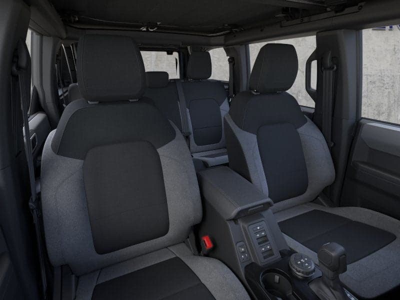 2026 Ford Bronco - Image 10