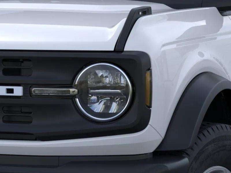 2026 Ford Bronco - Image 11
