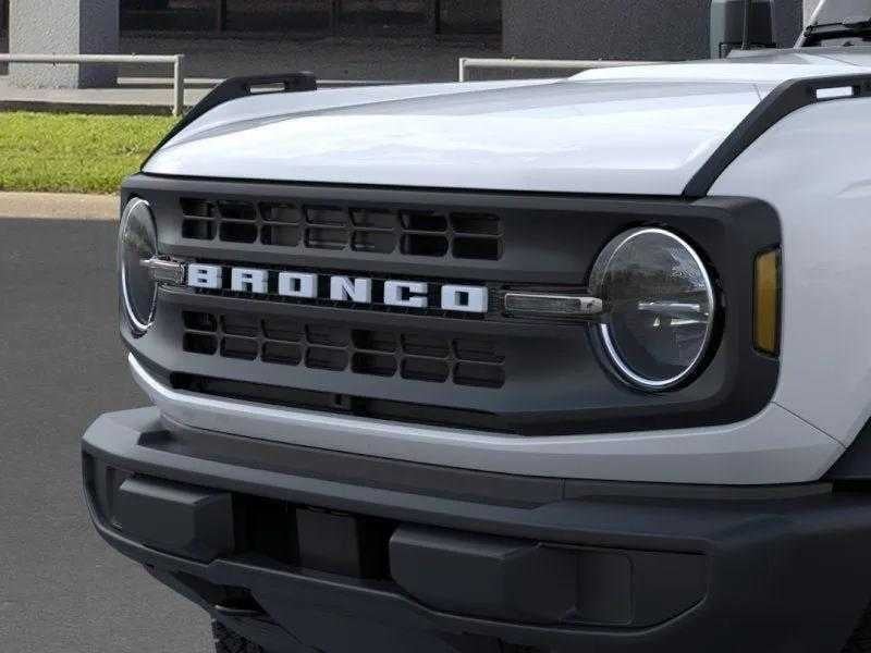 2026 Ford Bronco - Image 19