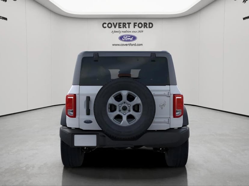2026 Ford Bronco - Image 4
