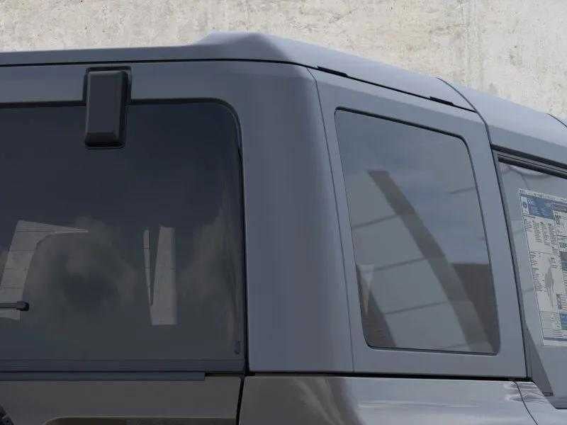 2026 Ford Bronco - Image 25