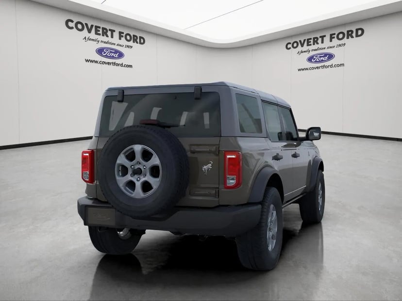 2026 Ford Bronco - Image 8