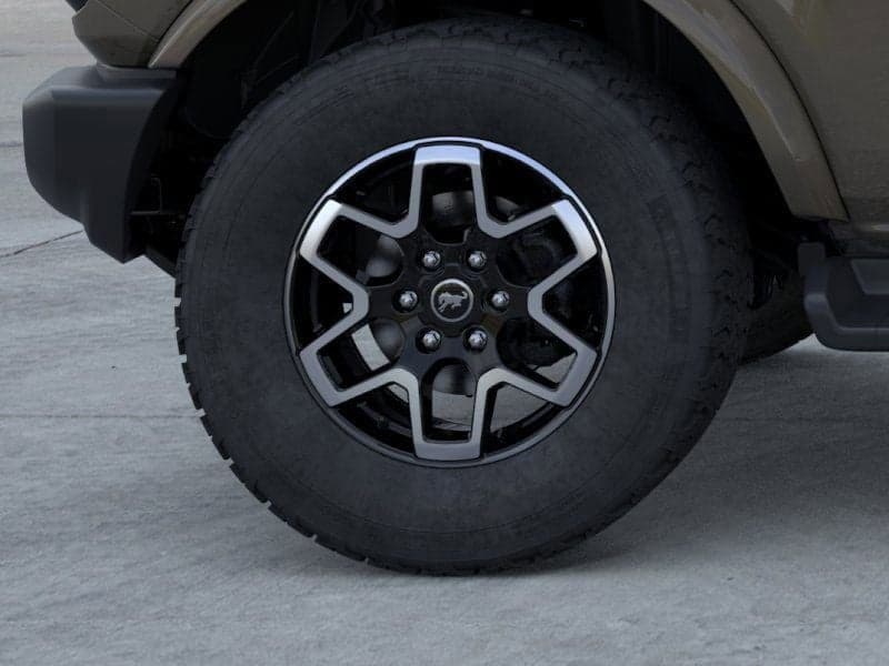 2026 Ford Bronco - Image 21