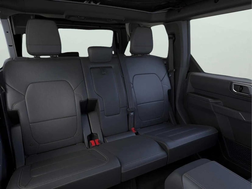2026 Ford Bronco - Image 11