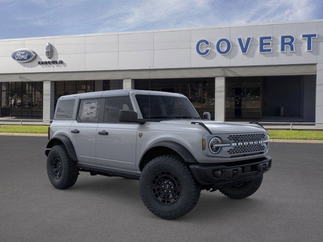 2026 Ford Bronco - Image 32