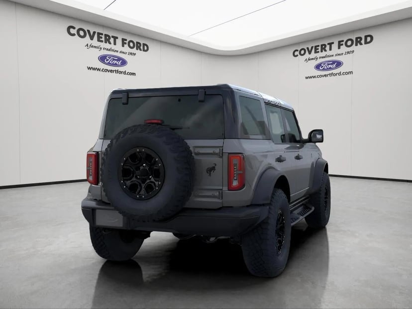 2026 Ford Bronco - Image 8