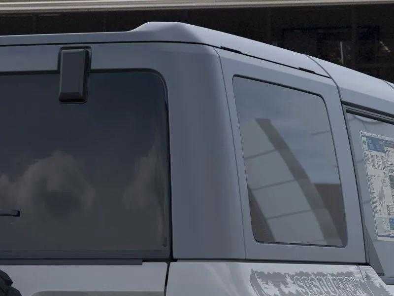 2026 Ford Bronco - Image 25