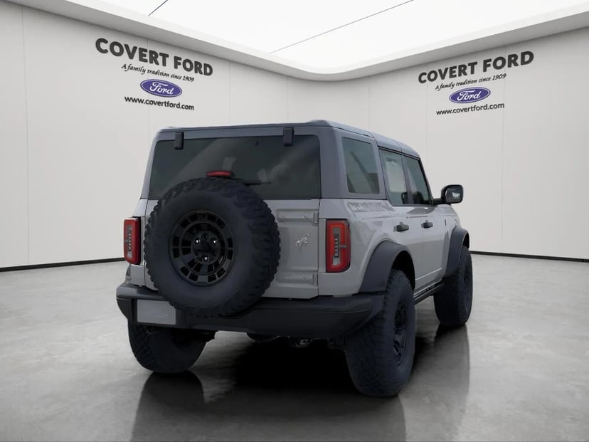 2026 Ford Bronco - Image 8
