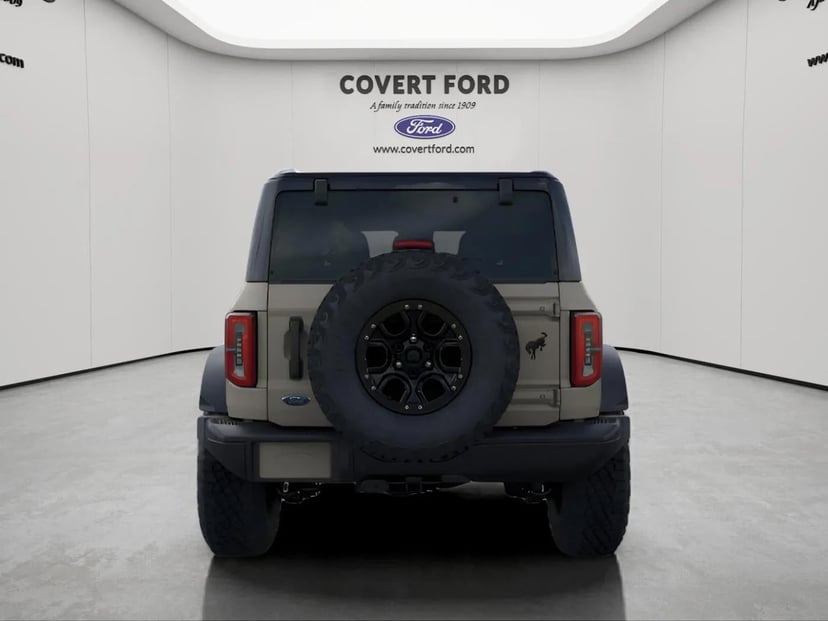 2025 Ford Bronco - Image 5