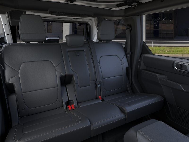 2026 Ford Bronco - Image 11