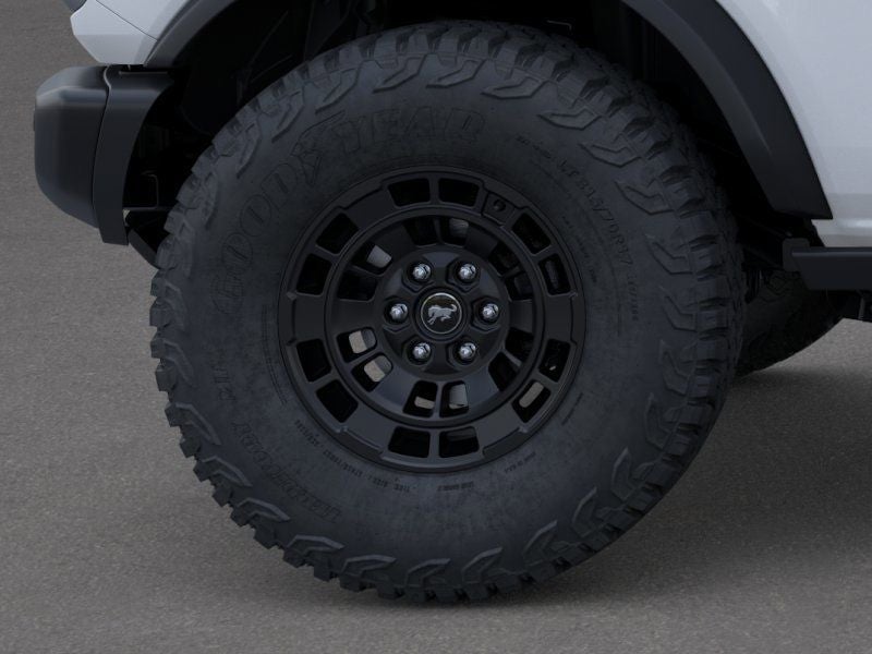 2026 Ford Bronco - Image 21