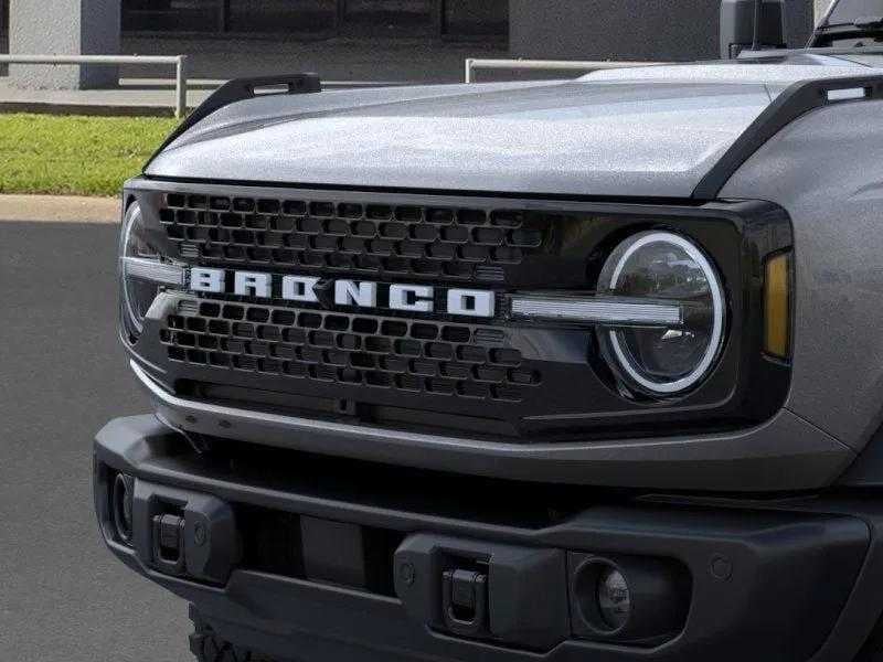 2026 Ford Bronco - Image 19