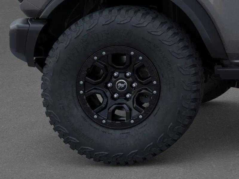 2026 Ford Bronco - Image 21