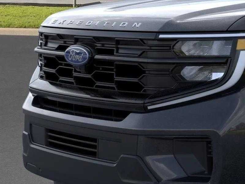 2026 Ford Expedition - Image 17