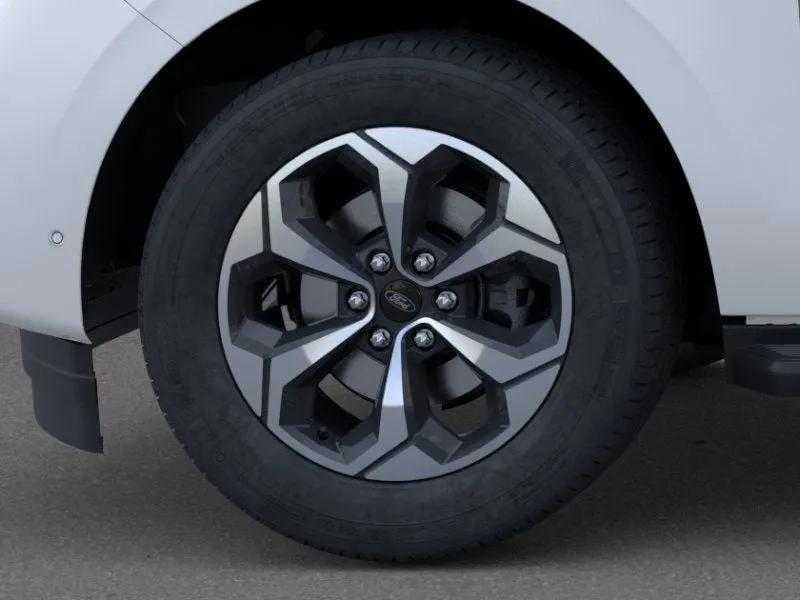 2026 Ford Expedition - Image 19