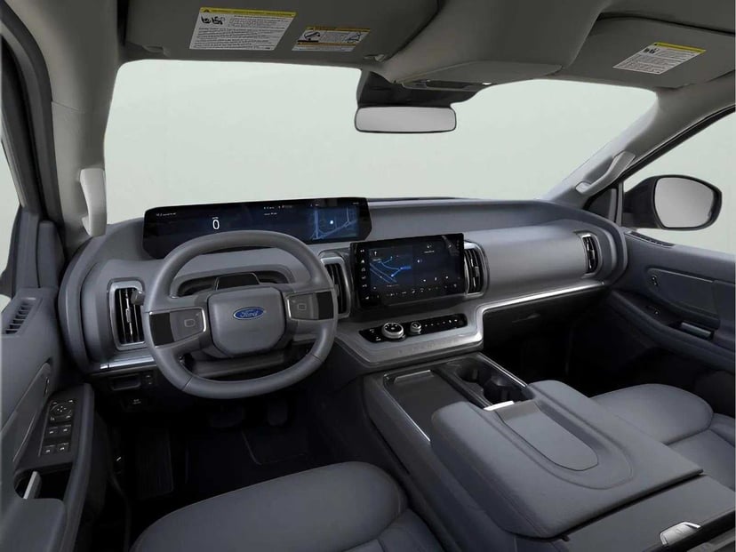 2026 Ford Expedition - Image 9