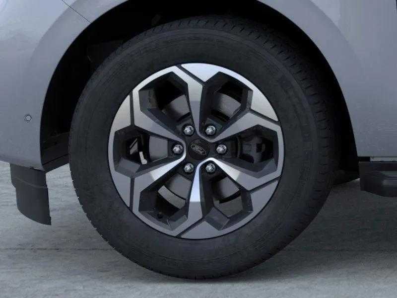 2026 Ford Expedition - Image 19