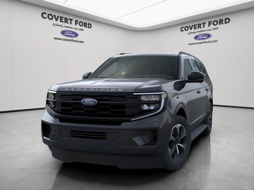 2026 Ford Expedition - Image 2