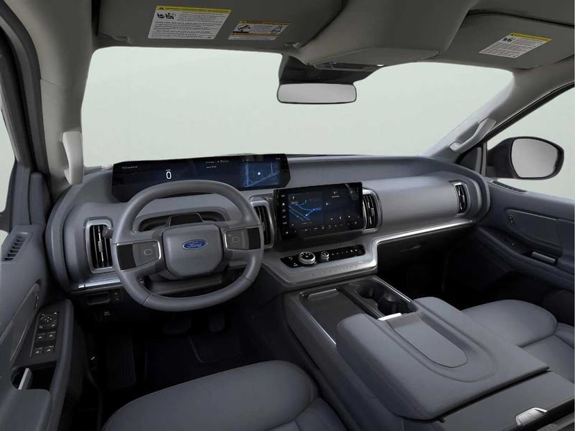 2026 Ford Expedition - Image 9