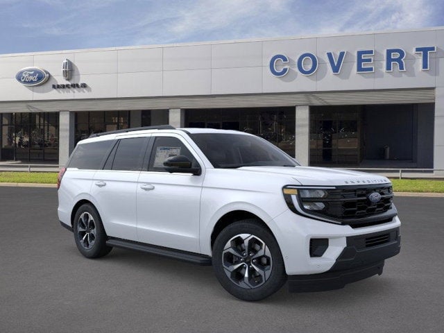 2026 Ford Expedition - Image 30