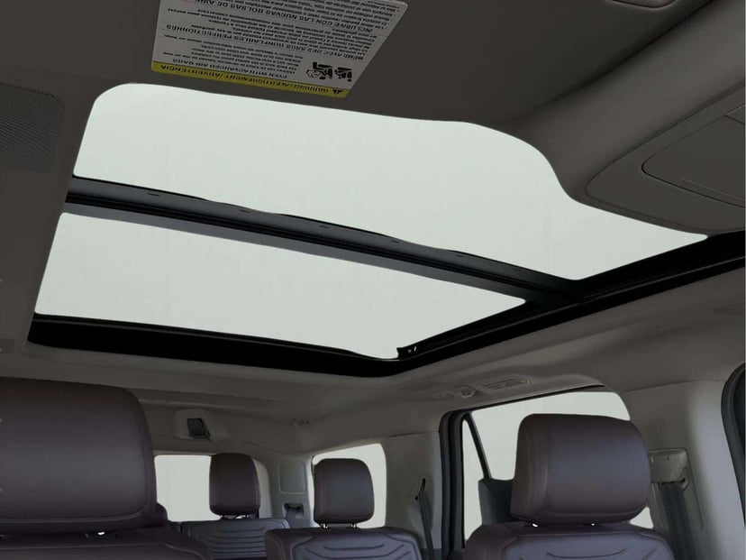 2026 Ford Expedition - Image 13