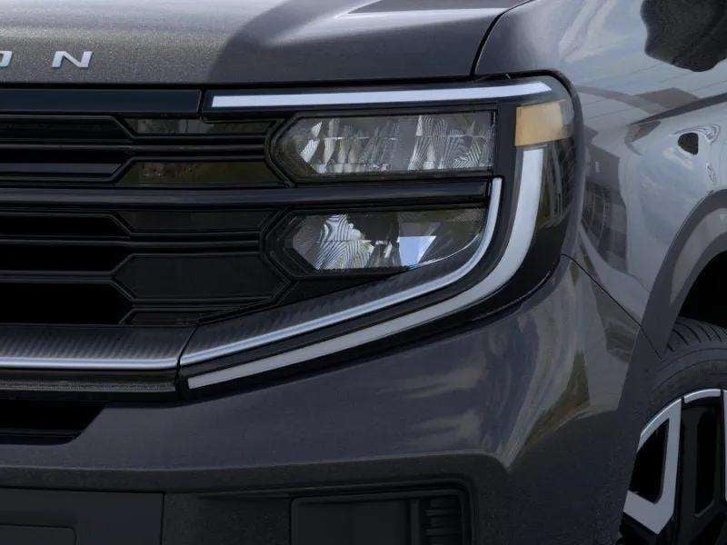 2026 Ford Expedition - Image 15