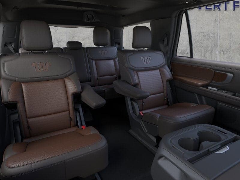 2026 Ford Expedition - Image 11